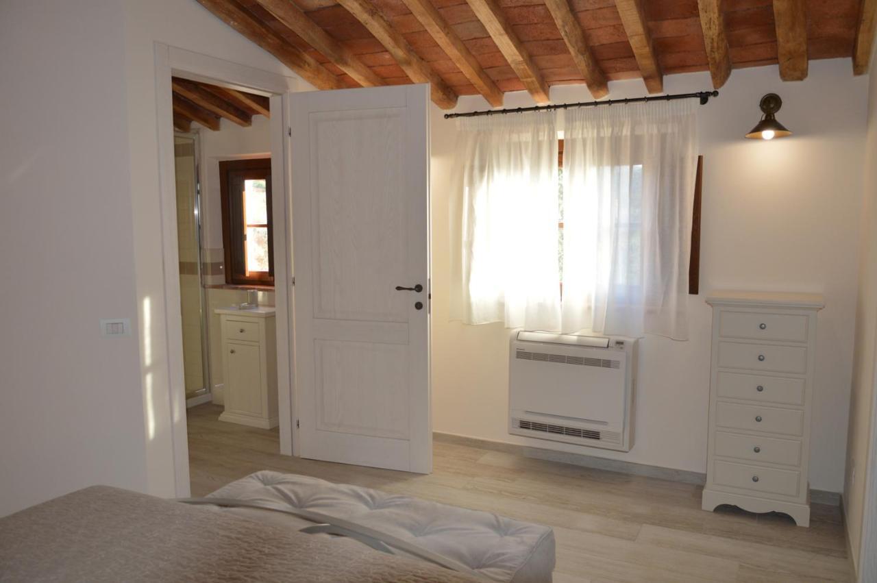 Le Bozze "Il Frantoio" Con Piscina, Wi-Fi, Posto Auto Apartment Castagneto Carducci Luaran gambar